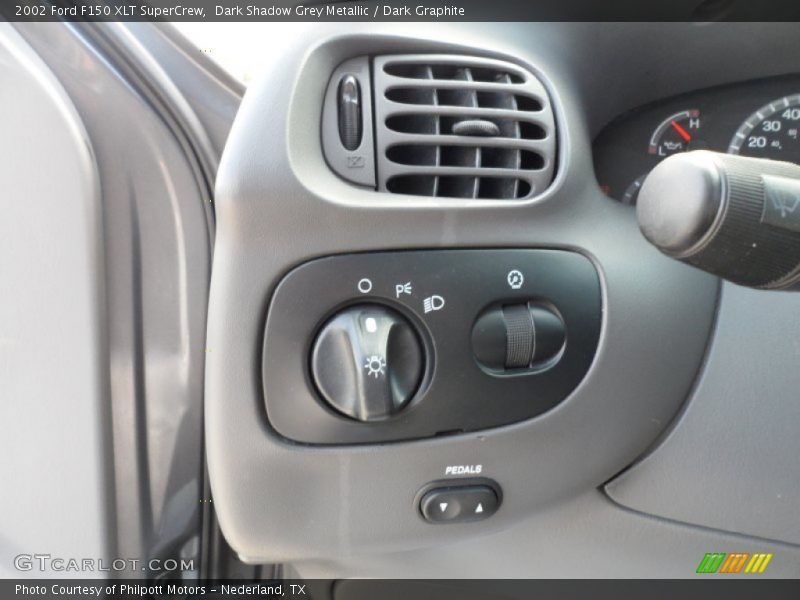 Dark Shadow Grey Metallic / Dark Graphite 2002 Ford F150 XLT SuperCrew