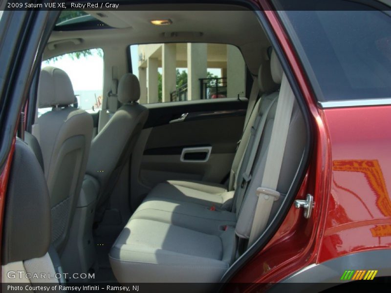 Ruby Red / Gray 2009 Saturn VUE XE