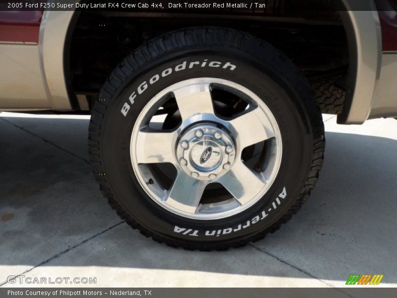 Dark Toreador Red Metallic / Tan 2005 Ford F250 Super Duty Lariat FX4 Crew Cab 4x4
