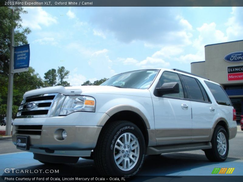 Oxford White / Camel 2011 Ford Expedition XLT