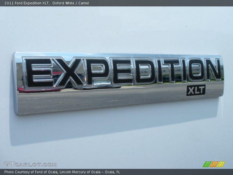Oxford White / Camel 2011 Ford Expedition XLT