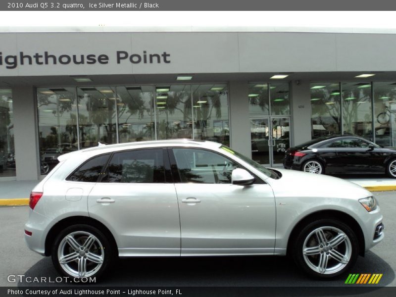 Ice Silver Metallic / Black 2010 Audi Q5 3.2 quattro