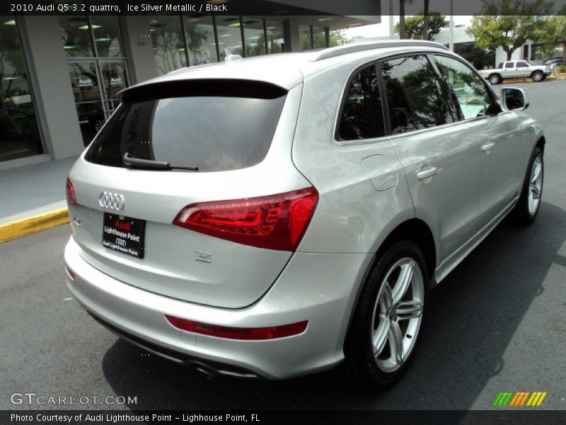 Ice Silver Metallic / Black 2010 Audi Q5 3.2 quattro