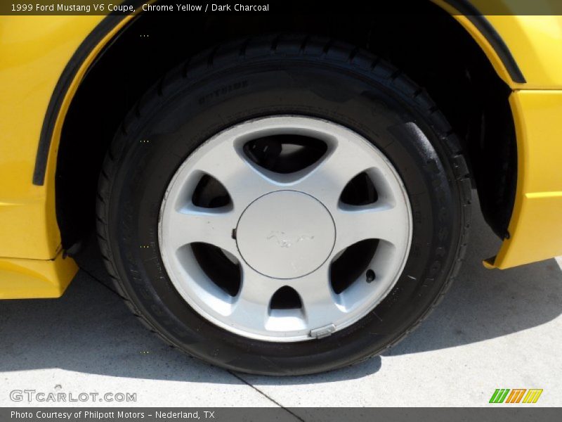  1999 Mustang V6 Coupe Wheel