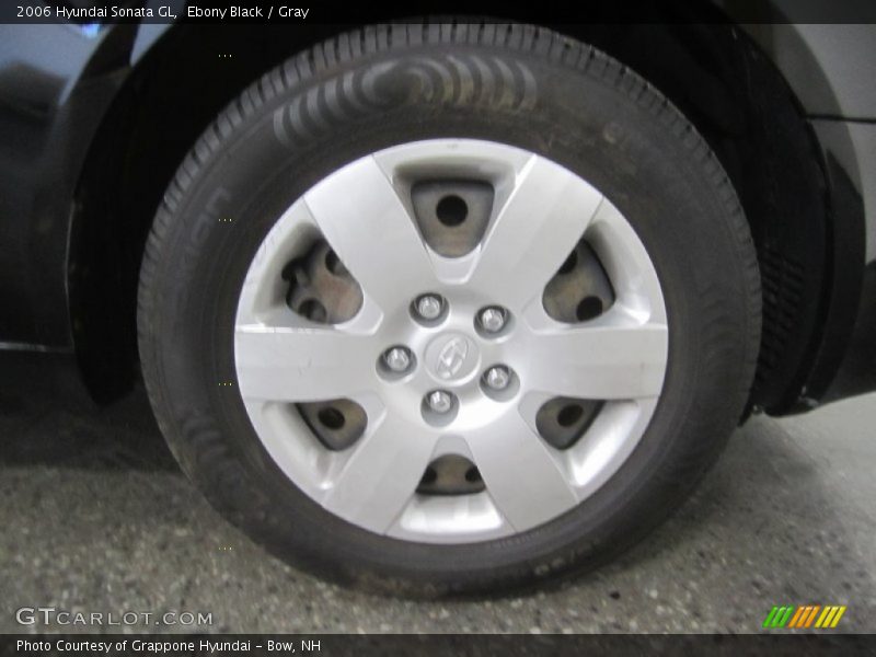 Ebony Black / Gray 2006 Hyundai Sonata GL
