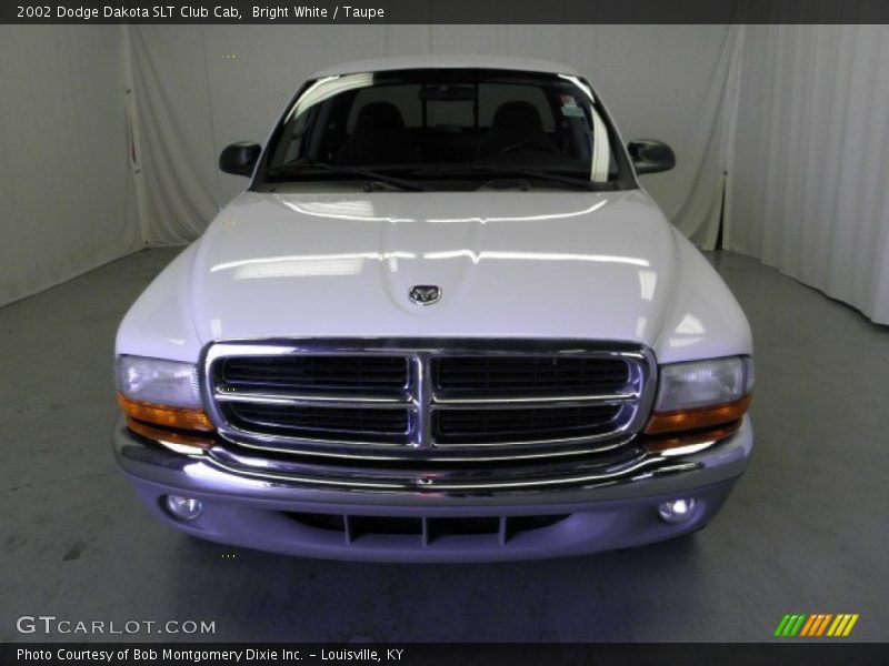 Bright White / Taupe 2002 Dodge Dakota SLT Club Cab