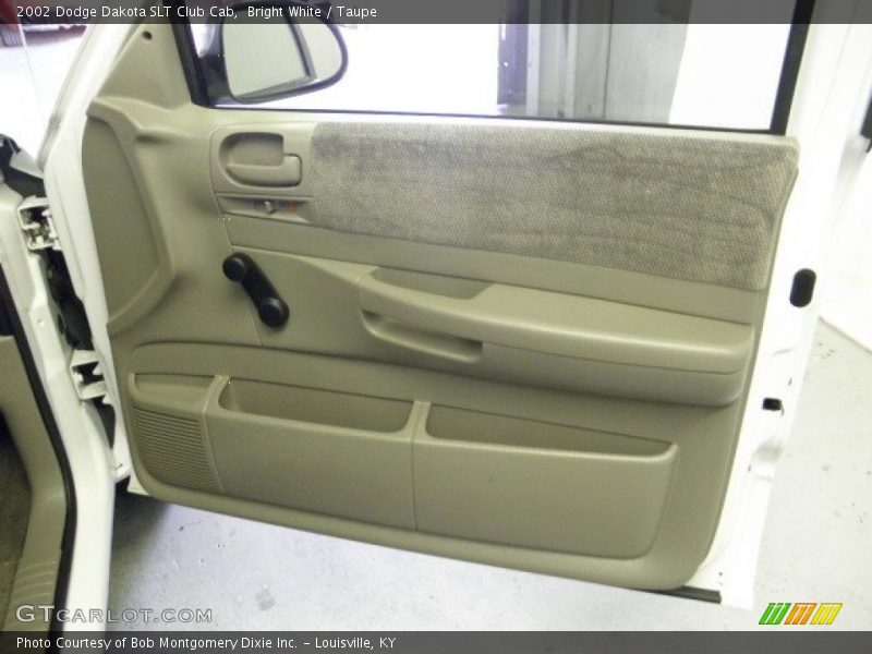 Bright White / Taupe 2002 Dodge Dakota SLT Club Cab