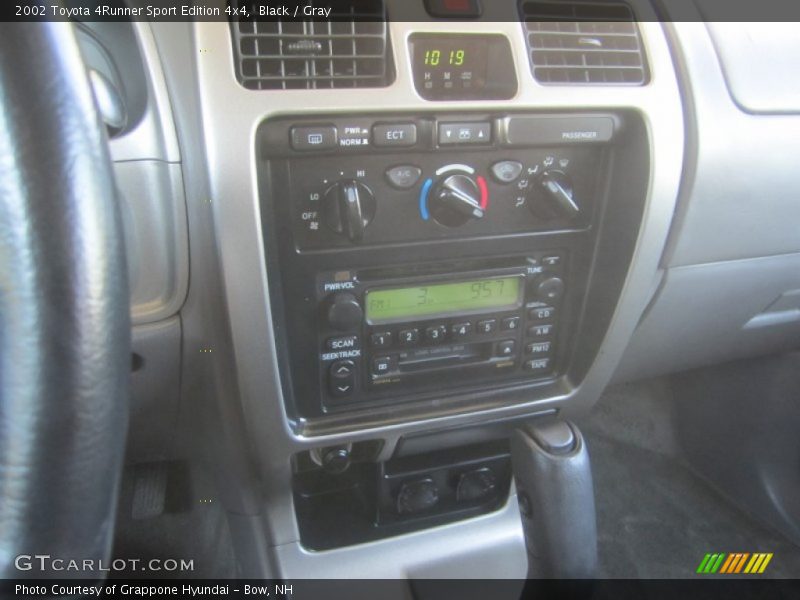 Black / Gray 2002 Toyota 4Runner Sport Edition 4x4