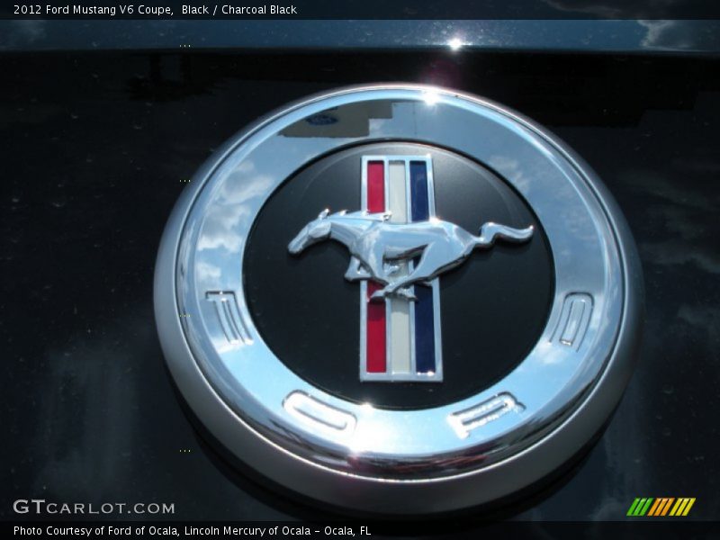  2012 Mustang V6 Coupe Logo