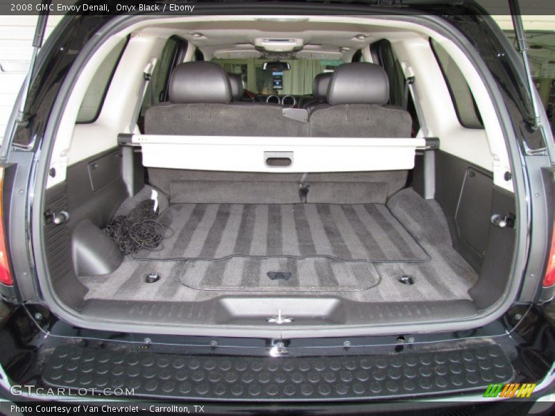 2008 Envoy Denali Trunk
