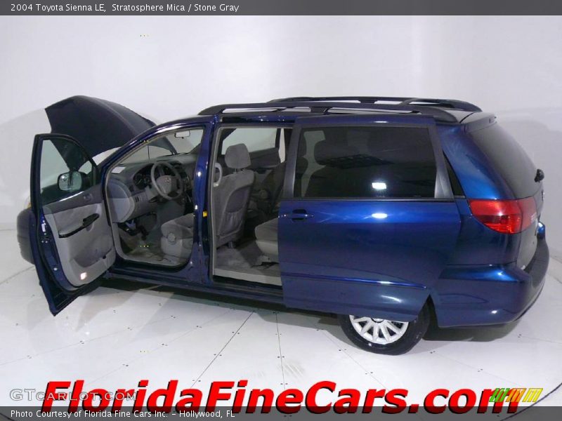 Stratosphere Mica / Stone Gray 2004 Toyota Sienna LE