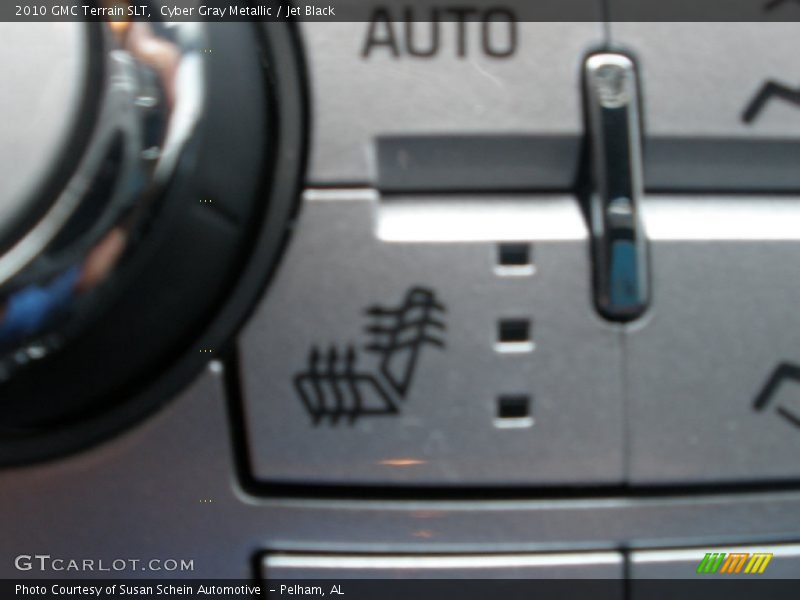 Cyber Gray Metallic / Jet Black 2010 GMC Terrain SLT