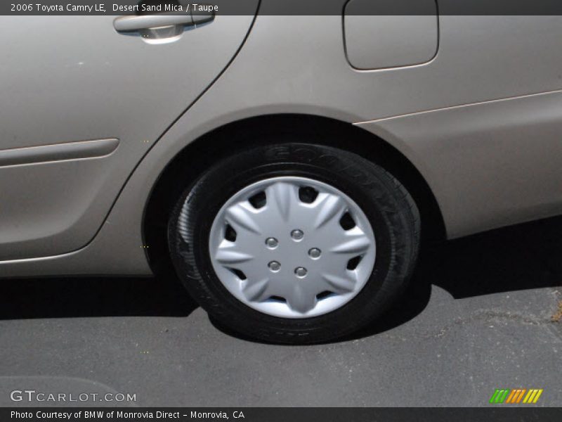 Desert Sand Mica / Taupe 2006 Toyota Camry LE