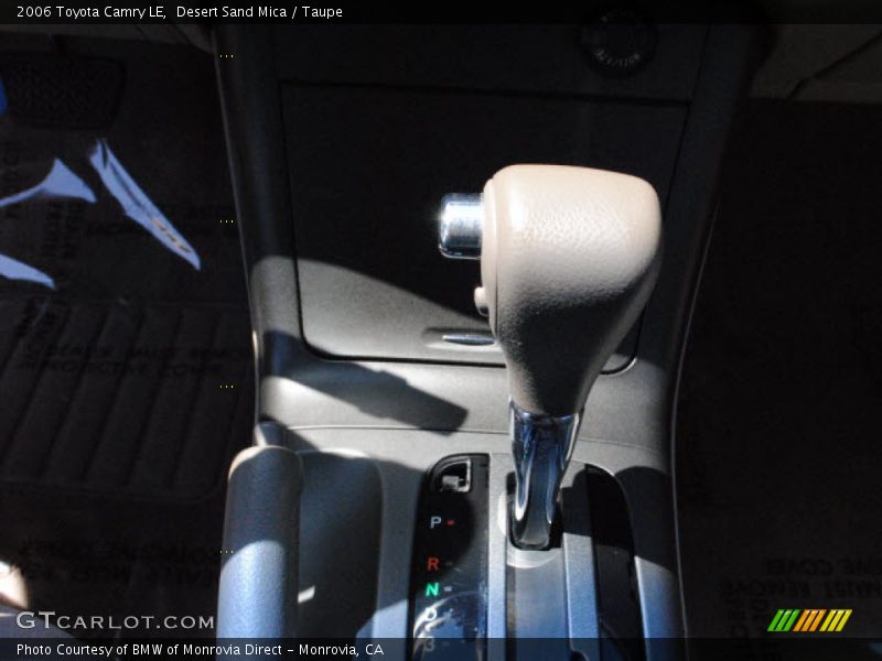 Desert Sand Mica / Taupe 2006 Toyota Camry LE