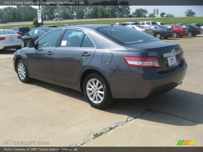 Magnetic Gray Metallic / Ash 2011 Toyota Camry XLE