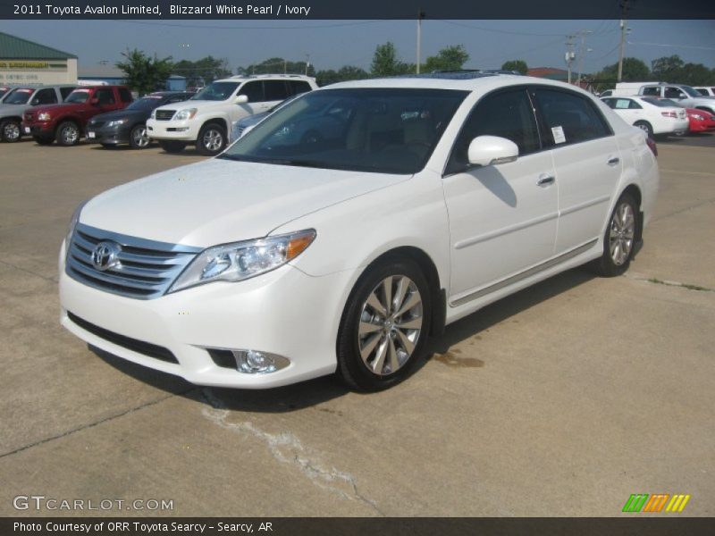 Blizzard White Pearl / Ivory 2011 Toyota Avalon Limited