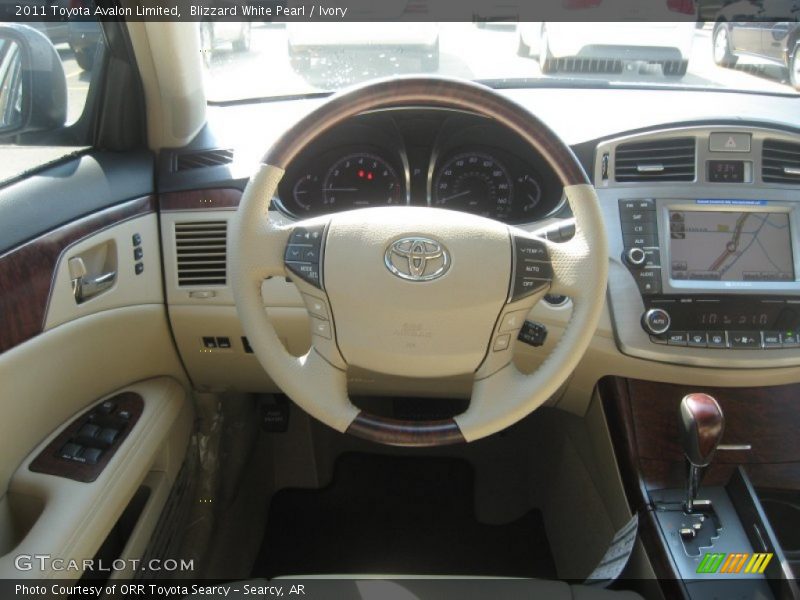 Blizzard White Pearl / Ivory 2011 Toyota Avalon Limited