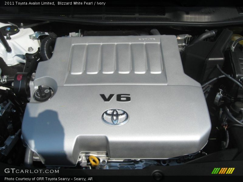Blizzard White Pearl / Ivory 2011 Toyota Avalon Limited