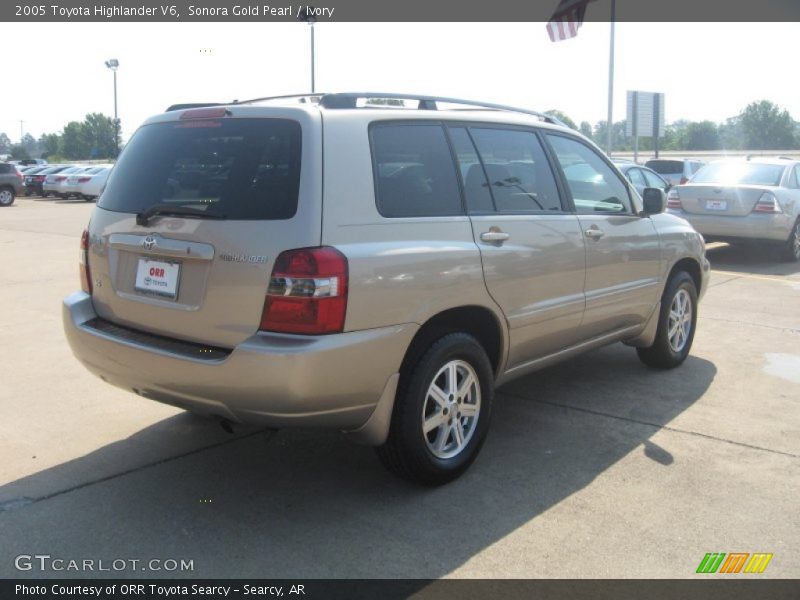 Sonora Gold Pearl / Ivory 2005 Toyota Highlander V6