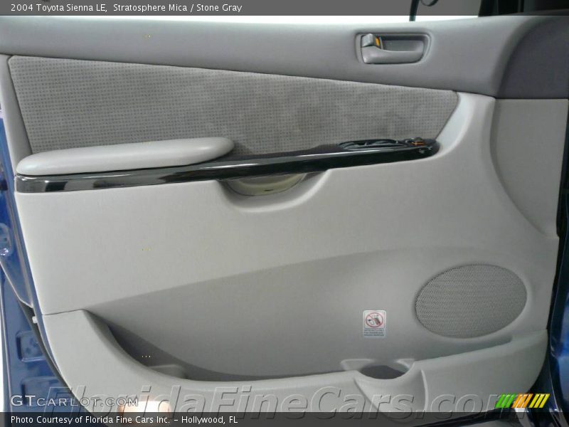 Stratosphere Mica / Stone Gray 2004 Toyota Sienna LE