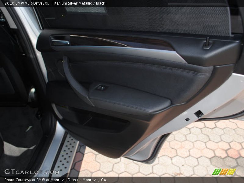 Titanium Silver Metallic / Black 2010 BMW X5 xDrive30i