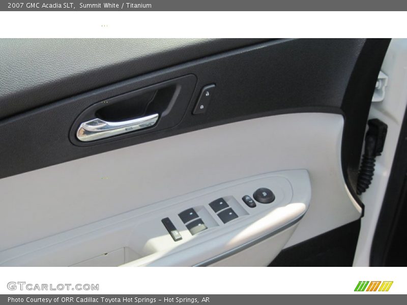 Summit White / Titanium 2007 GMC Acadia SLT