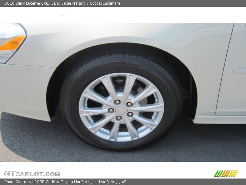 Sand Beige Metallic / Cocoa/Cashmere 2010 Buick Lucerne CXL
