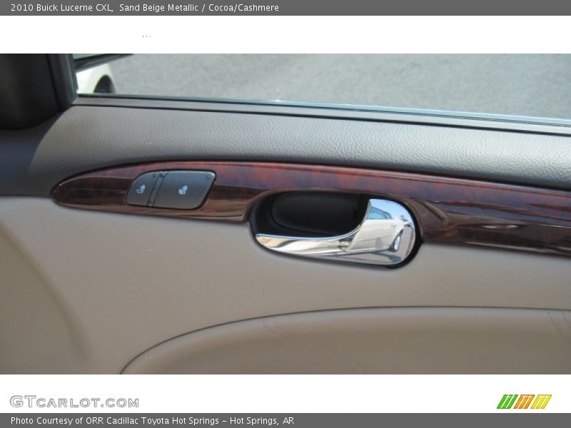 Sand Beige Metallic / Cocoa/Cashmere 2010 Buick Lucerne CXL