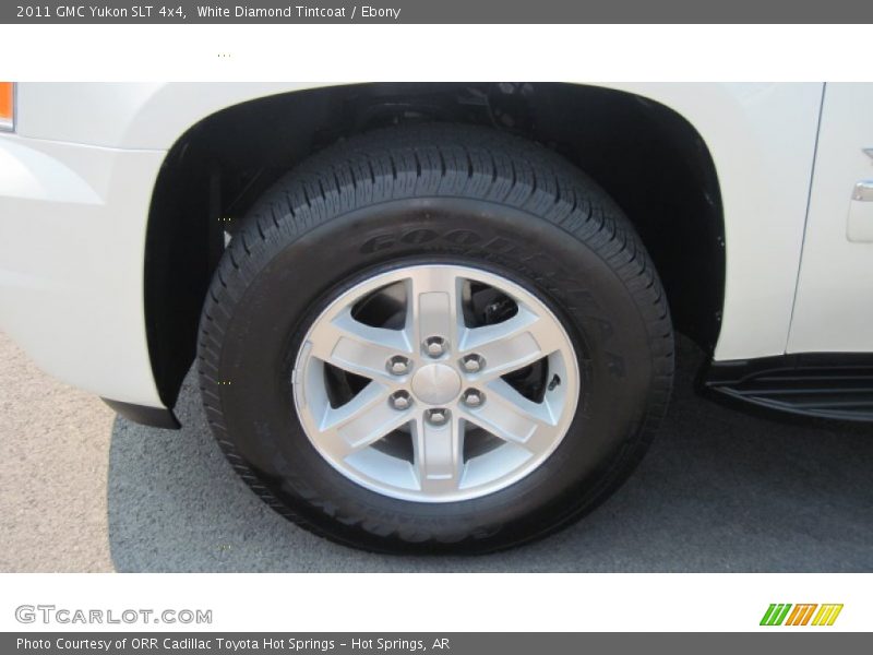 White Diamond Tintcoat / Ebony 2011 GMC Yukon SLT 4x4