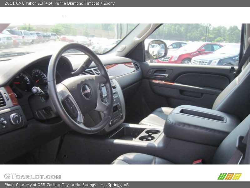 White Diamond Tintcoat / Ebony 2011 GMC Yukon SLT 4x4