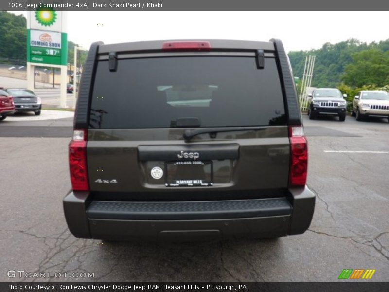 Dark Khaki Pearl / Khaki 2006 Jeep Commander 4x4