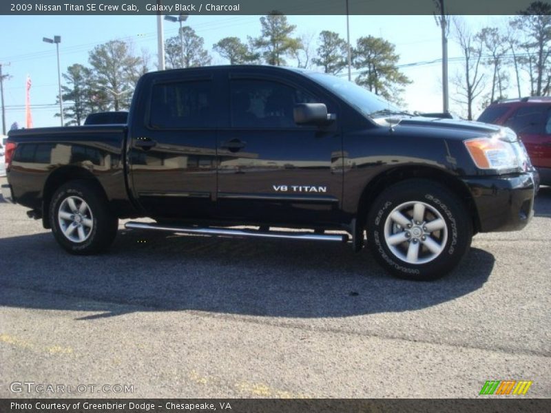 Galaxy Black / Charcoal 2009 Nissan Titan SE Crew Cab