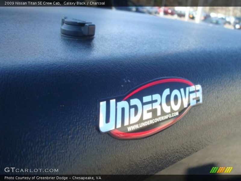 Galaxy Black / Charcoal 2009 Nissan Titan SE Crew Cab