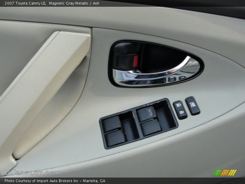 Magnetic Gray Metallic / Ash 2007 Toyota Camry LE