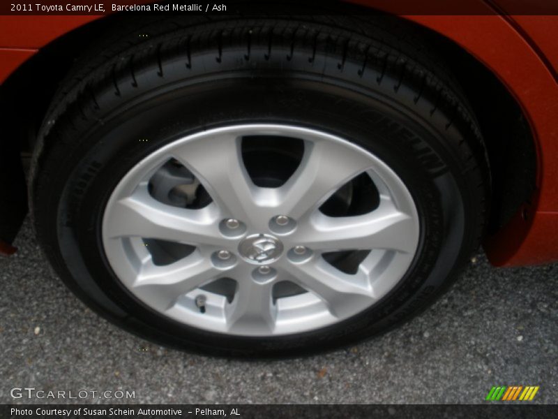 Barcelona Red Metallic / Ash 2011 Toyota Camry LE