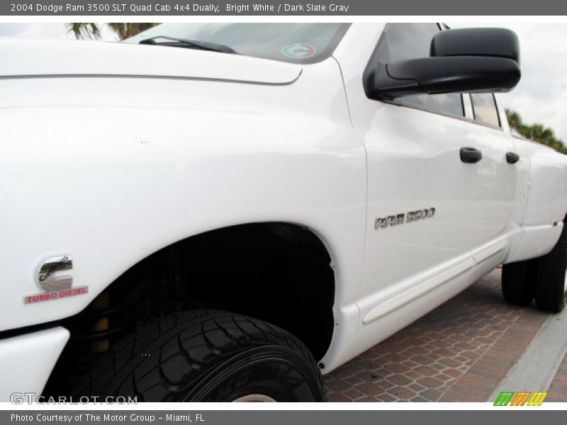 Bright White / Dark Slate Gray 2004 Dodge Ram 3500 SLT Quad Cab 4x4 Dually