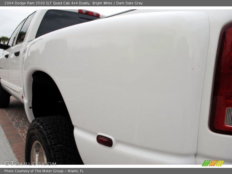 Bright White / Dark Slate Gray 2004 Dodge Ram 3500 SLT Quad Cab 4x4 Dually