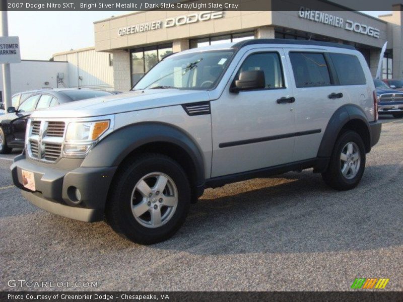 Bright Silver Metallic / Dark Slate Gray/Light Slate Gray 2007 Dodge Nitro SXT
