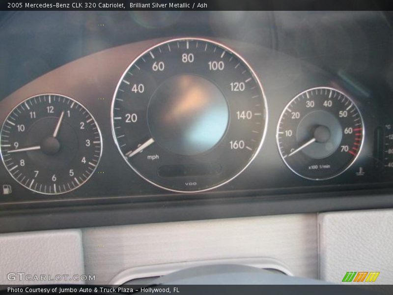 Brilliant Silver Metallic / Ash 2005 Mercedes-Benz CLK 320 Cabriolet