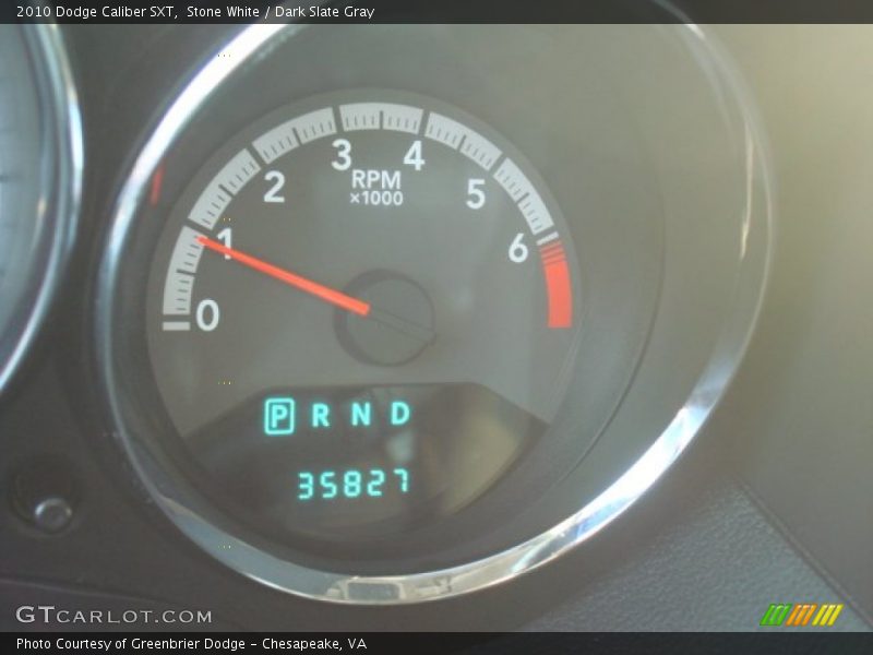 Stone White / Dark Slate Gray 2010 Dodge Caliber SXT