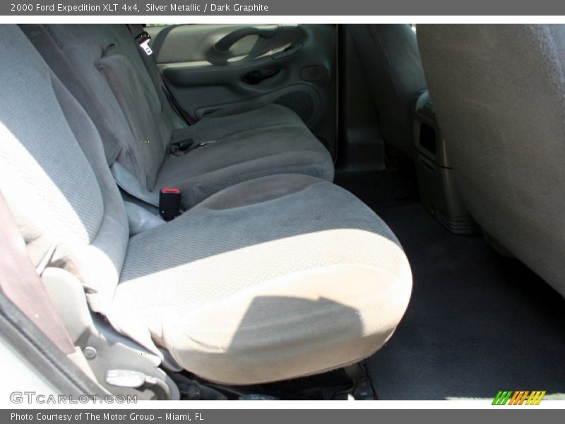Silver Metallic / Dark Graphite 2000 Ford Expedition XLT 4x4