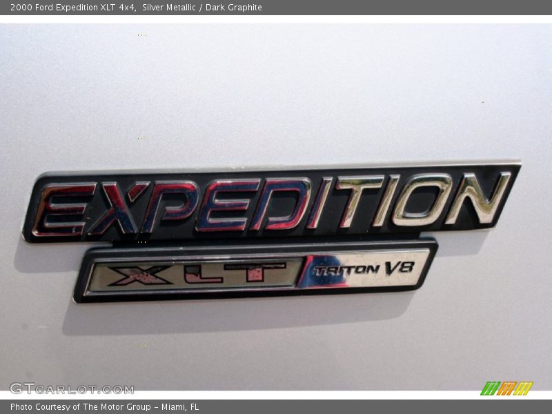 Silver Metallic / Dark Graphite 2000 Ford Expedition XLT 4x4