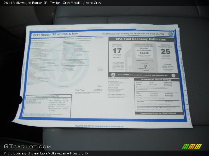 Twilight Gray Metallic / Aero Gray 2011 Volkswagen Routan SE