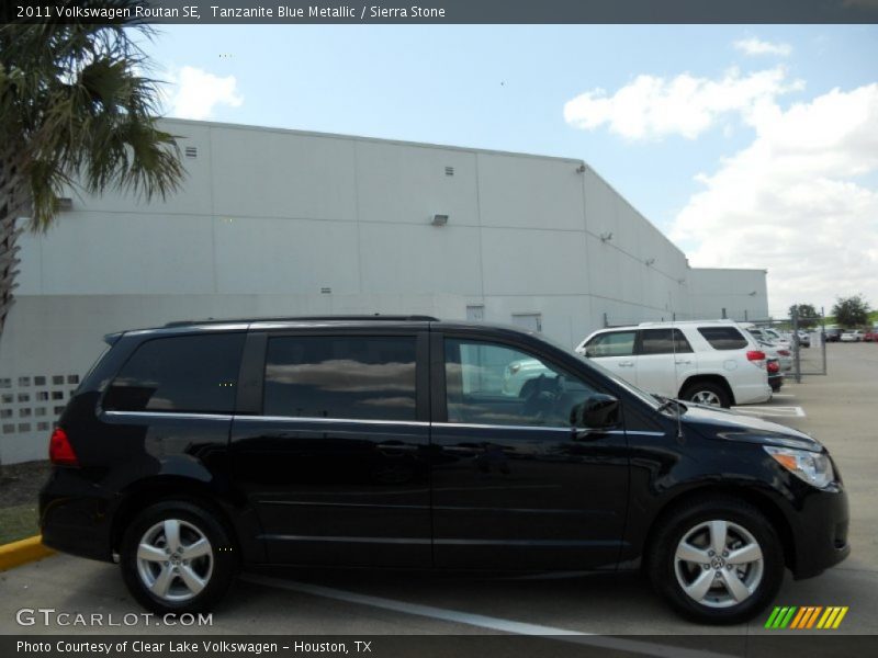 Tanzanite Blue Metallic / Sierra Stone 2011 Volkswagen Routan SE