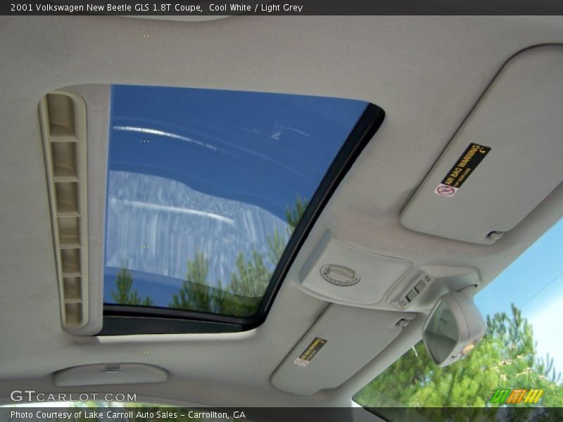 Cool White / Light Grey 2001 Volkswagen New Beetle GLS 1.8T Coupe