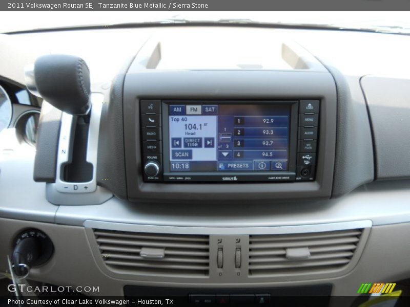 Tanzanite Blue Metallic / Sierra Stone 2011 Volkswagen Routan SE