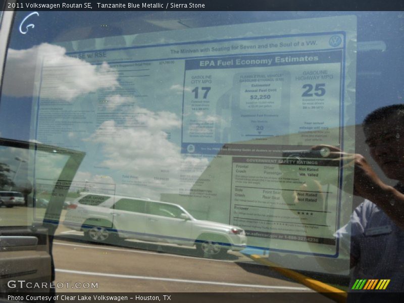 Tanzanite Blue Metallic / Sierra Stone 2011 Volkswagen Routan SE