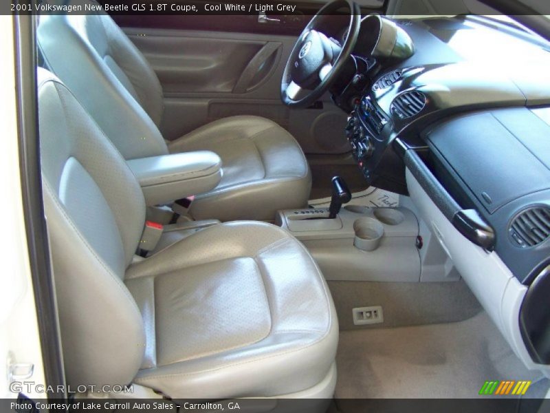 Cool White / Light Grey 2001 Volkswagen New Beetle GLS 1.8T Coupe