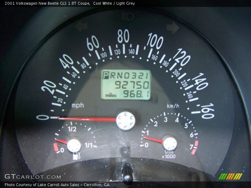 Cool White / Light Grey 2001 Volkswagen New Beetle GLS 1.8T Coupe