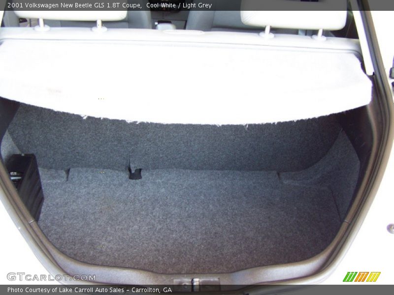 Cool White / Light Grey 2001 Volkswagen New Beetle GLS 1.8T Coupe